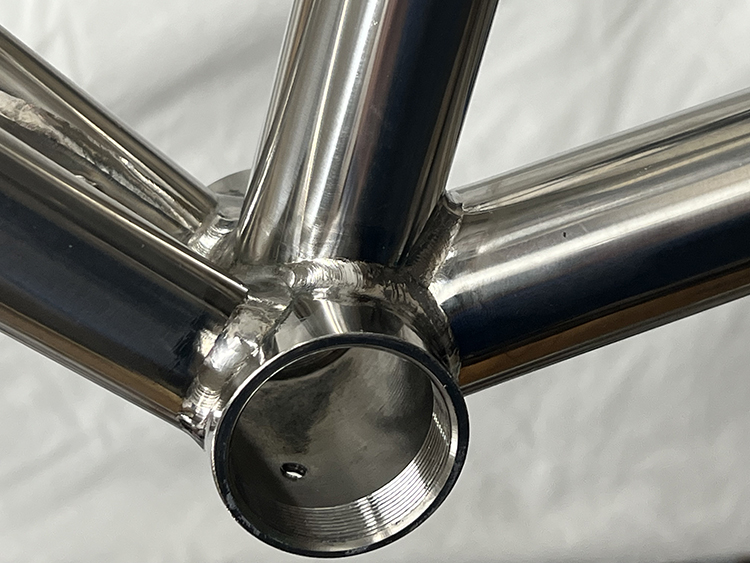Bottom bracket shell