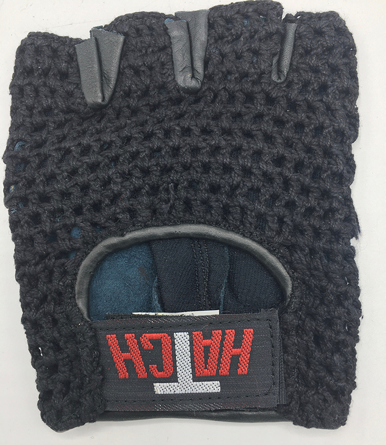 Hatch cycling glove
