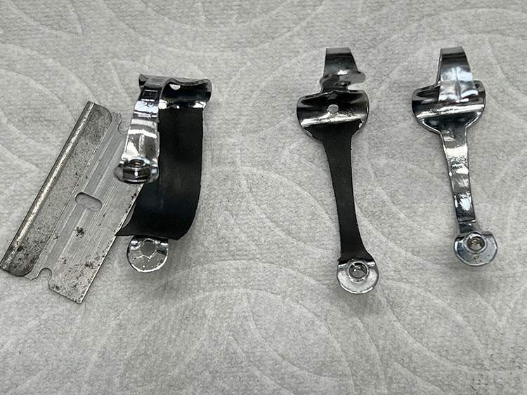 Top tube cable clamps