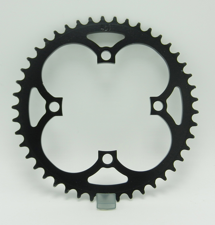 45-tooth black chainring