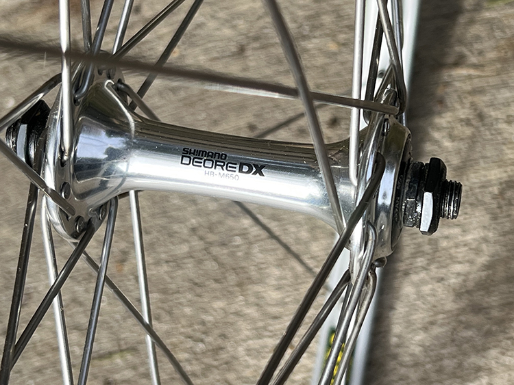 Deore front hub