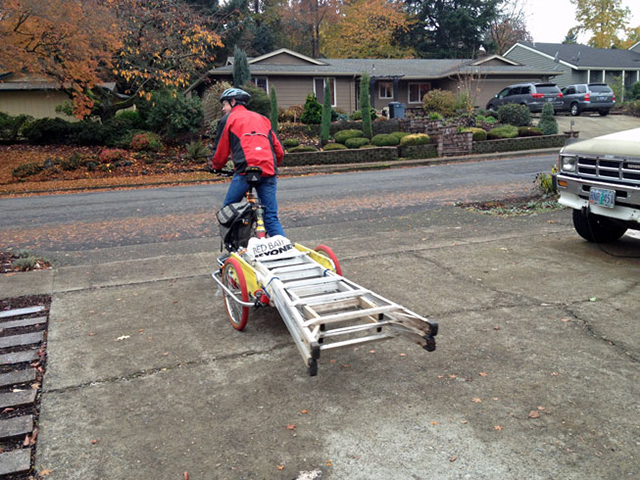 Bike with trailer and ladder-1