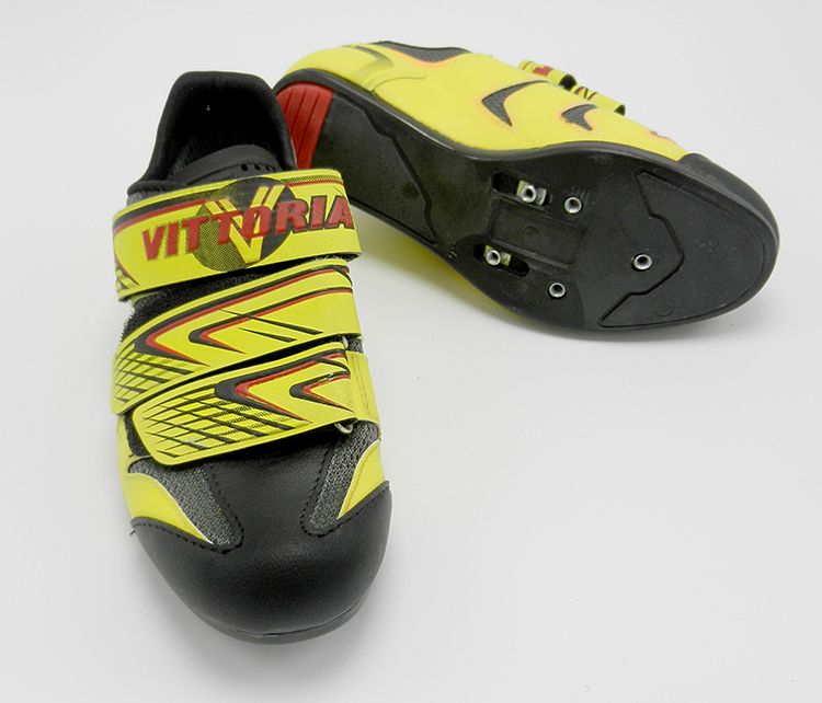 Vittoria CX size 36 shoe